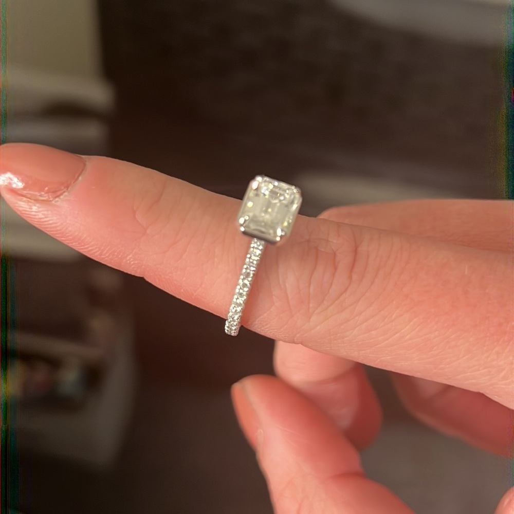 14k Sideway emerald cut Moissanite engagement ring conflict free 7 3/4 - Picture 3 of 11